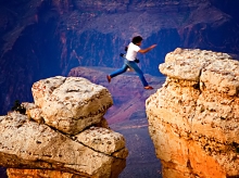 "Cliffhanger" di Hans van de Vorst